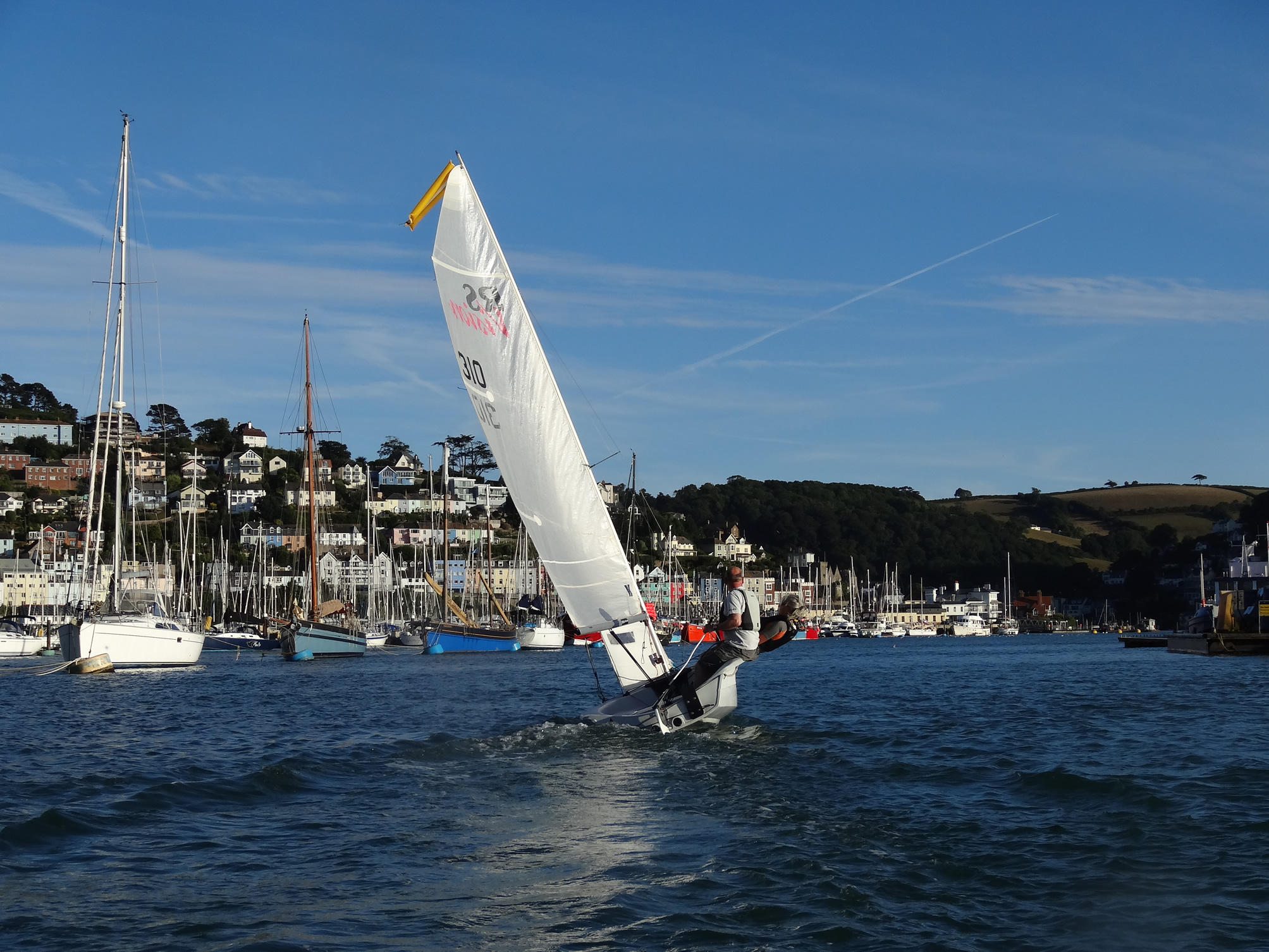 dartmouth yacht club sailing lessons